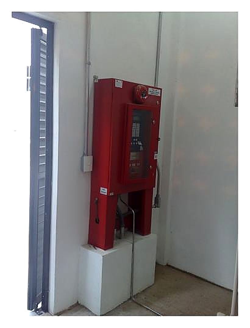 Gabinete y línea de sistema contra incendio